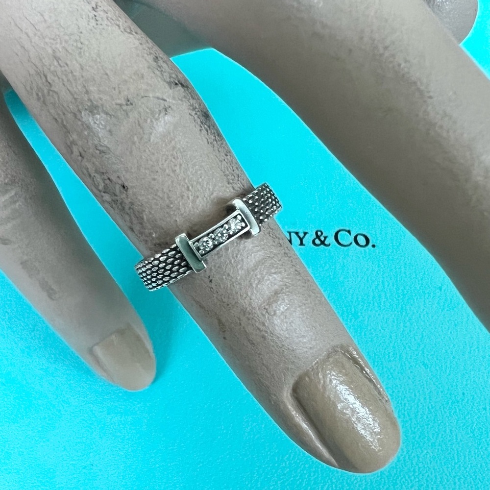 🔴Authentic VINTAGE TIFFANY & CO Diamonds Sterling Silver Somerset Mesh Ring🔴 - Picture 2 of 9
